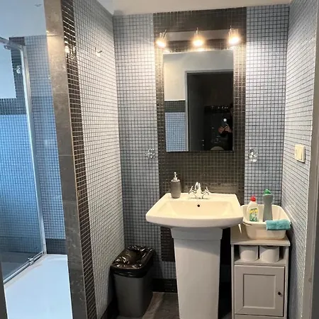 Zatisi 2 * אולומוץ