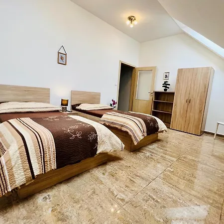 Zatisi 2 Apartment