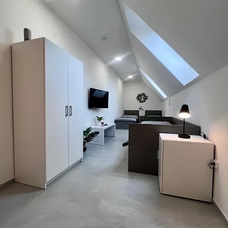 Zatisi 2 Apartment