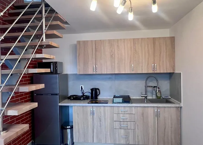 Apartman Zatisi 2 *